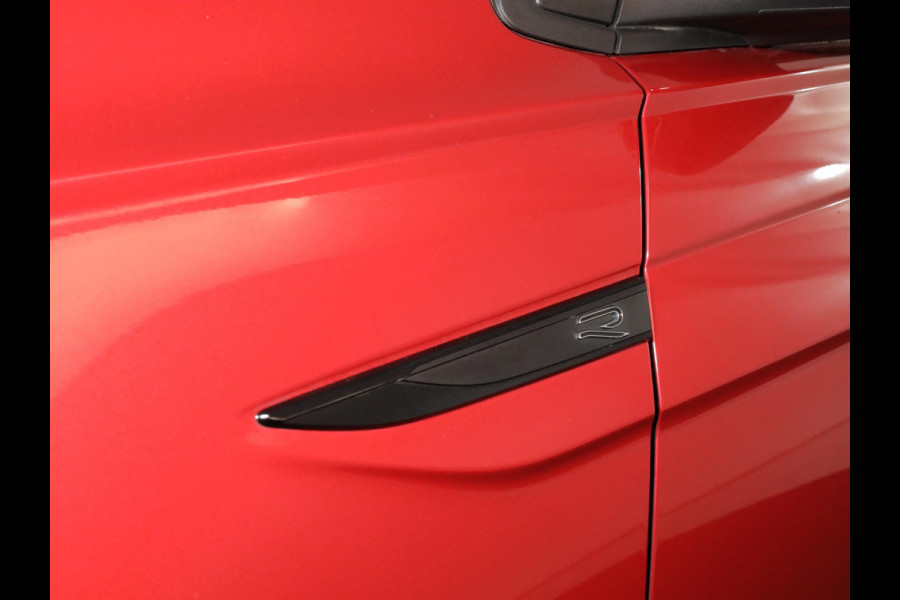 Volkswagen Polo 1.0 TSI R-Line Pano-dak| Navi| 17'LM-velgen| digital display