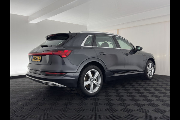 Audi e-tron 50 quattro Launch edition 71 kWh *DRIVE MOTOR AUDIBLE* [ 3-Fase ] {SOH-100%} Aut. *FULL-LED | DIGI-COCKPIT | NAVI-FULLMAP | HEATED-COMFORTSEATS | KEYLESS | AUDI-SOUND | KEYLESS | SHIFT-PADDLES | ECC | PDC | CRUISE | 20''ALU*