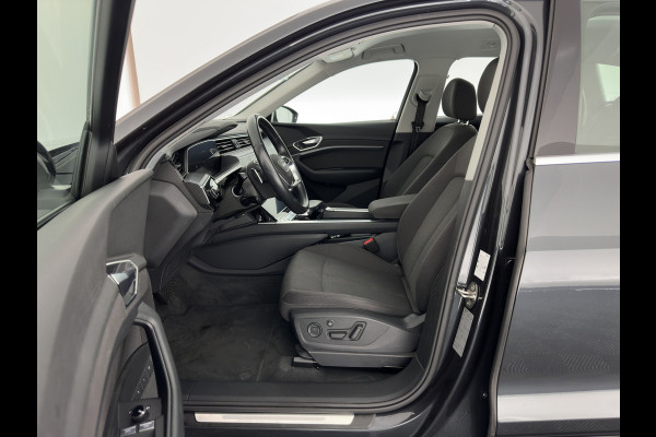 Audi e-tron 50 quattro Launch edition 71 kWh *DRIVE MOTOR AUDIBLE* [ 3-Fase ] {SOH-100%} Aut. *FULL-LED | DIGI-COCKPIT | NAVI-FULLMAP | HEATED-COMFORTSEATS | KEYLESS | AUDI-SOUND | KEYLESS | SHIFT-PADDLES | ECC | PDC | CRUISE | 20''ALU*