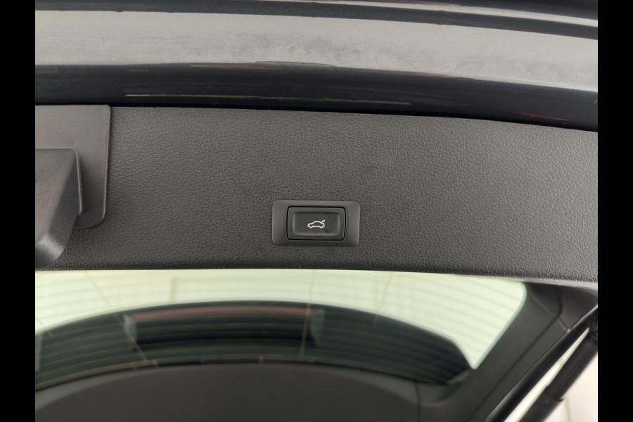 Audi e-tron 50 quattro Launch edition 71 kWh *DRIVE MOTOR AUDIBLE* [ 3-Fase ] {SOH-100%} Aut. *FULL-LED | DIGI-COCKPIT | NAVI-FULLMAP | HEATED-COMFORTSEATS | KEYLESS | AUDI-SOUND | KEYLESS | SHIFT-PADDLES | ECC | PDC | CRUISE | 20''ALU*