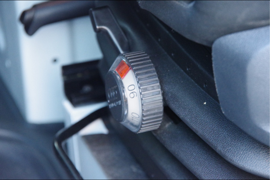 Mercedes-Benz Sprinter 516 2.2 CDI L3 BAKWAGEN, LAADKLEP, DUBBELLUCHT, MBUX 10.25'', NAVI, CRUISE, CLIMA