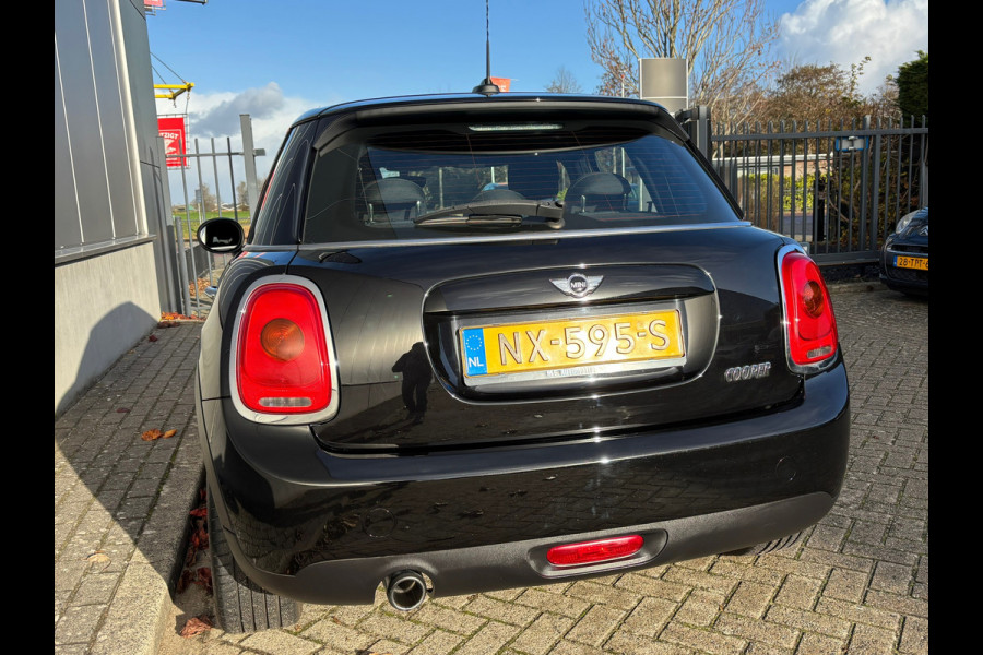 MINI Mini 1.5 Cooper Business