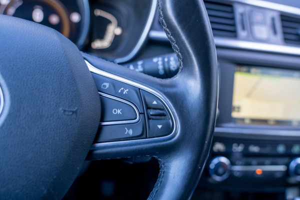 Renault Kadjar 1.2 TCe Intens|Prijs rijklaar incl 12 mnd garantie| trekhaak Navi Led Blindspot