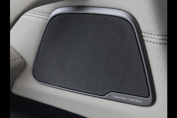 BMW 5 Serie 530e xDrive High Executive | Head-Up | Leder | Adaptive cruise | Stoelverwarming | 360 Camera | Harman/Kardon | Carplay | Live Cockpit | Laserlicht | Navigatie | Parkeerhulp | PHEV | Plug In