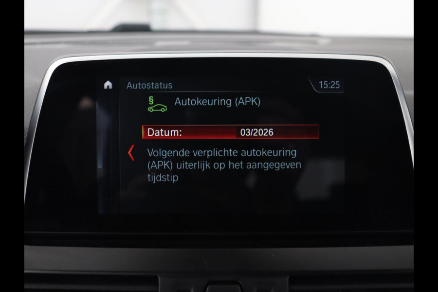 BMW 2 Serie Active Tourer 218i High Executive | Leder | Stoelverwarming | Harman/Kardon | Trekhaak | Navigatie | Full LED | Climate control | Parkeerhulp | Cruise control