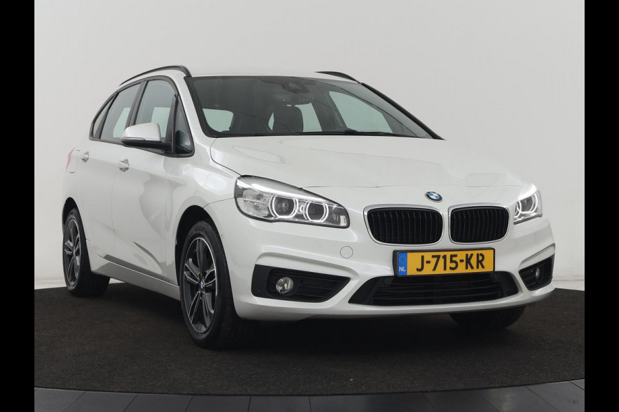 BMW 2 Serie Active Tourer 218i High Executive | Leder | Stoelverwarming | Harman/Kardon | Trekhaak | Navigatie | Full LED | Climate control | Parkeerhulp | Cruise control
