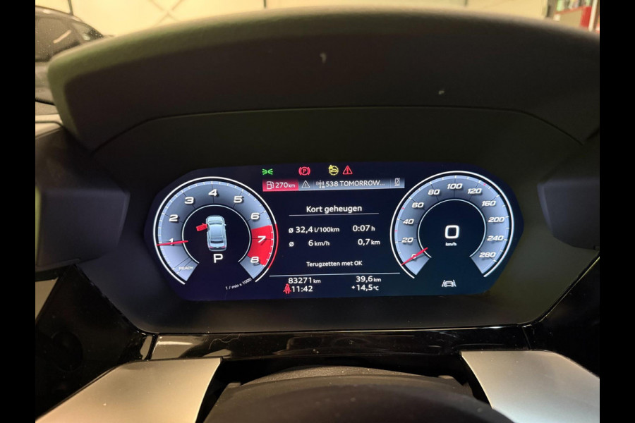 Audi A3 Limousine 35 TFSI 2X S-LINE BLACK-LINE V-COCKPIT/NAVI/DAB/CARPLAY/ECC/PDC/CRUISE///