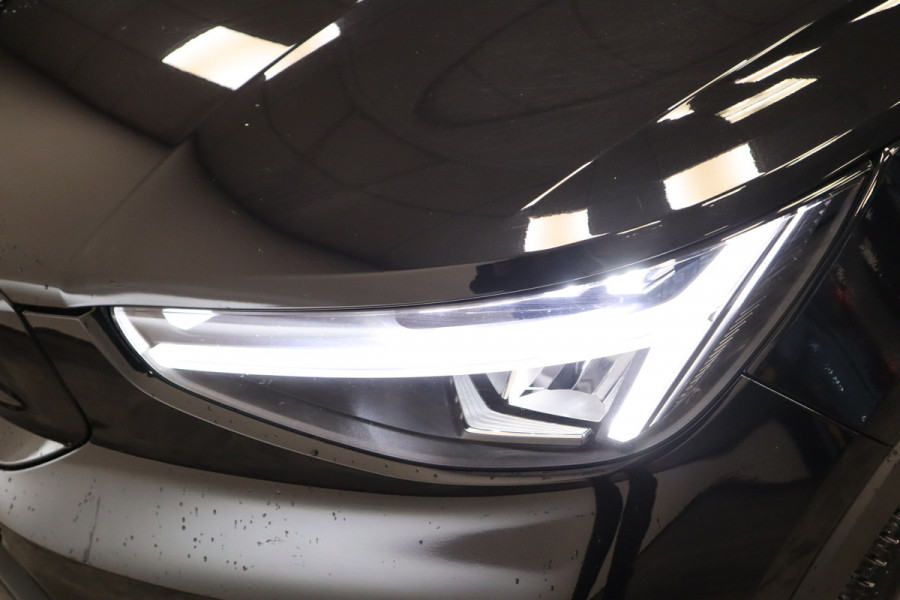 Volvo XC40 Single Motor Extended Range Plus 82 kWh ACC 20'' PDC Keyless Entry/Go