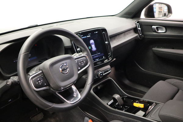 Volvo XC40 Single Motor Extended Range Plus 82 kWh ACC 20'' PDC Keyless Entry/Go