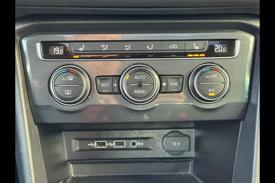 Volkswagen Tiguan 1.4 TSI 4Motion Highline Business R Automaat LED Clima Cruise Apple / Android Elektrisch bedienbaar panoramadak
