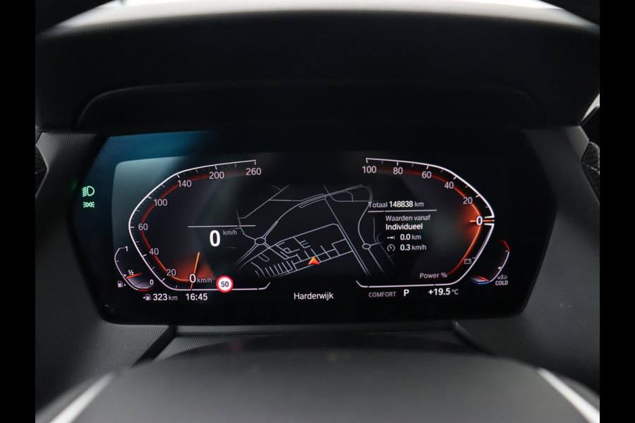 BMW 1-serie 118i Executive | Sport Line | Carplay | Sportstoelen | Full LED | Live Cockpit | Navigatie | Climate control | Parkeerhulp | Cruise control