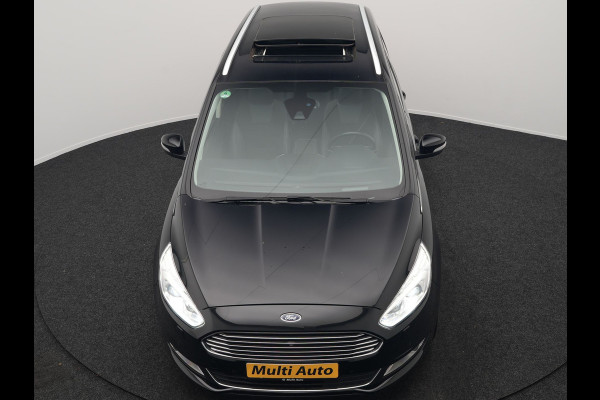 Ford Galaxy 2.0 Titanium 7-Persoons 241pk Dealer O.H. | Trekhaak Afn. | Panodak | Adaptive Cruise | Camera | Alcantara Sportstoelen Memory & Vewarmd | LED Koplampen | Keyless | Blis | Navigatie | DAB |