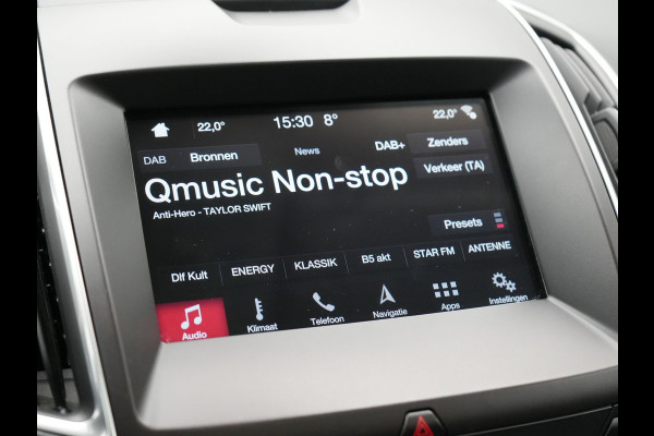 Ford Galaxy 2.0 Titanium 7-Persoons 241pk Dealer O.H. | Trekhaak Afn. | Panodak | Adaptive Cruise | Camera | Alcantara Sportstoelen Memory & Vewarmd | LED Koplampen | Keyless | Blis | Navigatie | DAB |