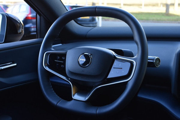 Volvo EX30 Twin Motor Performance 428PK Ultra 69 kWh | SoH 98,5% | 20'' Heico | Panodak | 1e eigenaar | 360 Camera | Stoelverwarming