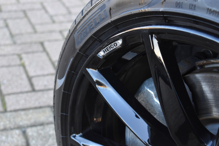 Volvo EX30 Twin Motor Performance 428PK Ultra 69 kWh | SoH 98,5% | 20'' Heico | Panodak | 1e eigenaar | 360 Camera | Stoelverwarming