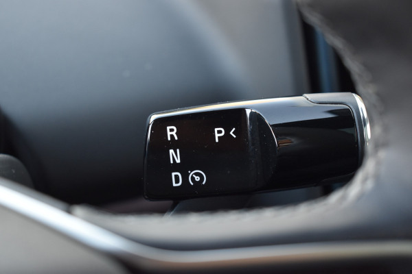 Volvo EX30 Twin Motor Performance 428PK Ultra 69 kWh | SoH 98,5% | 20'' Heico | Panodak | 1e eigenaar | 360 Camera | Stoelverwarming