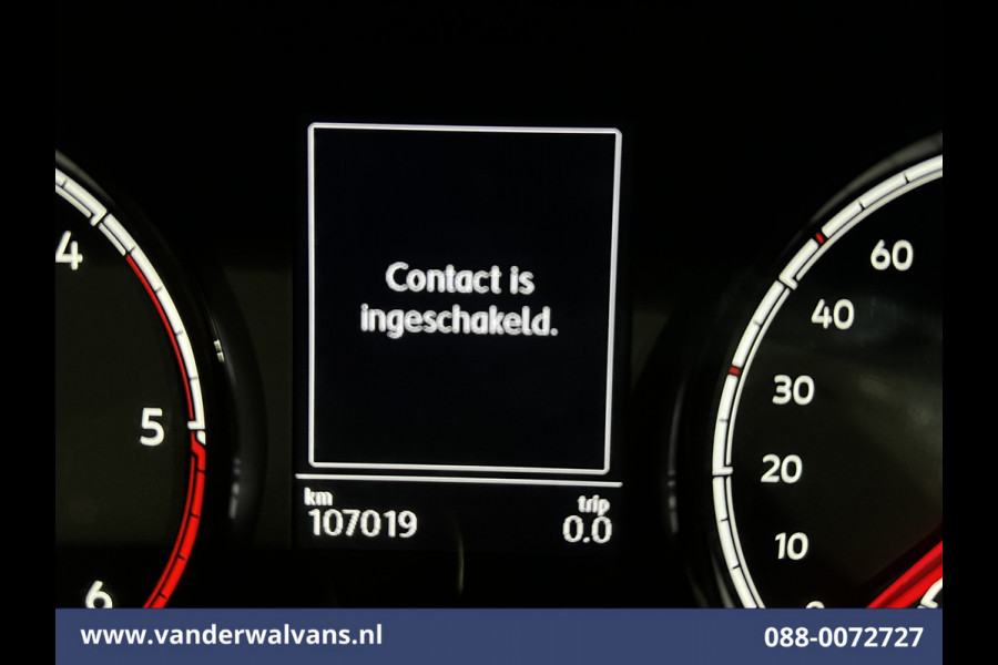 Volkswagen Transporter 2.0 TDI 150pk L2H1 Euro6 Airco | Navigatie | Apple Carplay | Cruisecontrol Trekhaak, Android Auto, Parkeersensoren