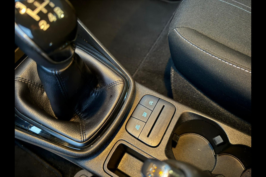 Ford Fiesta 1.1 Trend NAVI| CARPLAY | PDC | AIRCO | ELEK RAMEN | NWE APK