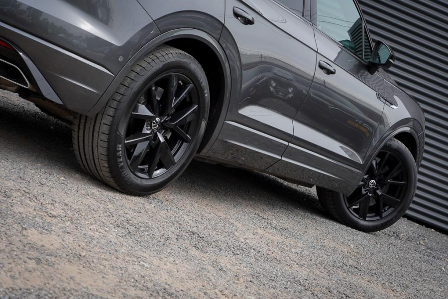 Volkswagen Touareg 3.0 TSi 4MOTION R / Pano / Luchtvering / Incl BTW / ACC