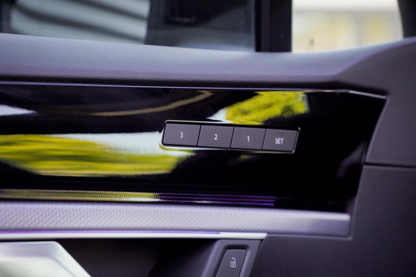 Volkswagen Touareg 3.0 TSi 4MOTION R / Pano / Luchtvering / Incl BTW / ACC