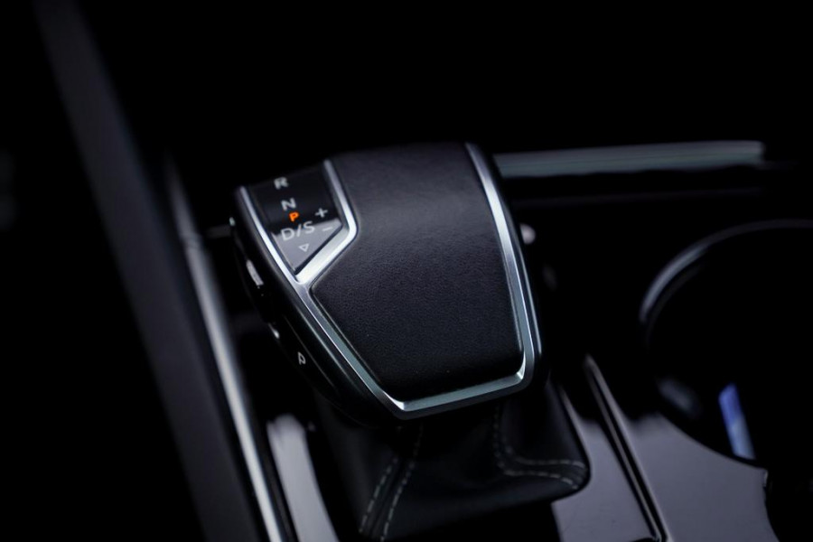 Volkswagen Touareg 3.0 TSi 4MOTION R / Pano / Luchtvering / Incl BTW / ACC