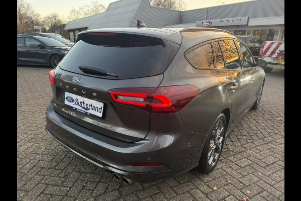 Ford FOCUS Wagon 1.0 EcoBoost Hybrid ST Line X 155pk | Trekhaak afneembaar | Panoramadak | Bang&Olufsen | Adaptive cruise control | Winter Pack | All season banden | Camera