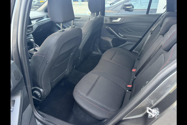 Ford FOCUS Wagon 1.0 EcoBoost Hybrid ST Line X 155pk | Trekhaak afneembaar | Panoramadak | Bang&Olufsen | Adaptive cruise control | Winter Pack | All season banden | Camera