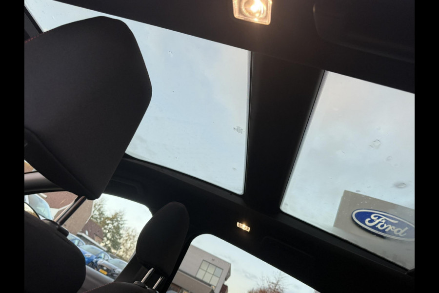 Ford FOCUS Wagon 1.0 EcoBoost Hybrid ST Line X 155pk | Trekhaak afneembaar | Panoramadak | Bang&Olufsen | Adaptive cruise control | Winter Pack | All season banden | Camera