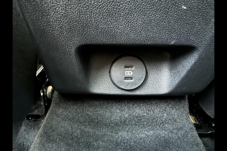 Ford FOCUS Wagon 1.0 EcoBoost Hybrid ST Line X 155pk | Trekhaak afneembaar | Panoramadak | Bang&Olufsen | Adaptive cruise control | Winter Pack | All season banden | Camera