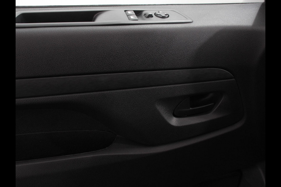 Peugeot Expert 2.0 BlueHDI 145PK L3 Automaat | Airco | Navigatie | Trekhaak | Cruise Control | Parkeer sensoren | Betimmering | Side Bars