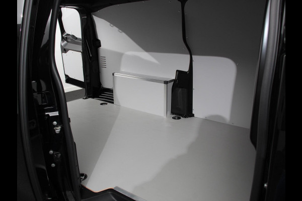 Peugeot Expert 2.0 BlueHDI 145PK L3 Automaat | Airco | Navigatie | Trekhaak | Cruise Control | Parkeer sensoren | Betimmering | Side Bars