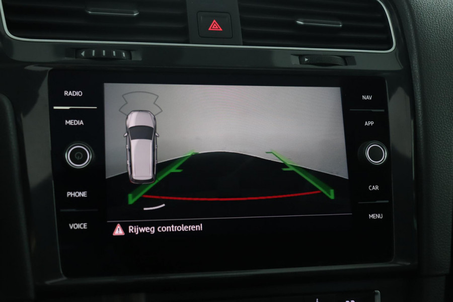 Volkswagen GOLF Variant 1.5 TSI Comfortline Business|Pano|LED|Stoelverwarming