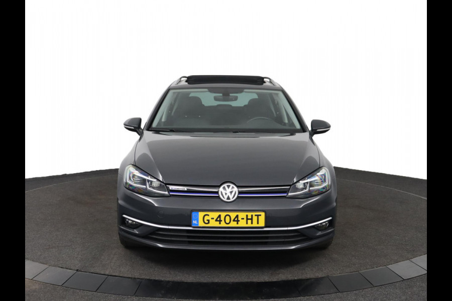 Volkswagen GOLF Variant 1.5 TSI Comfortline Business|Pano|LED|Stoelverwarming