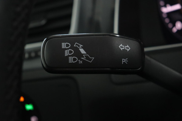 Volkswagen GOLF Variant 1.5 TSI Comfortline Business|Pano|LED|Stoelverwarming