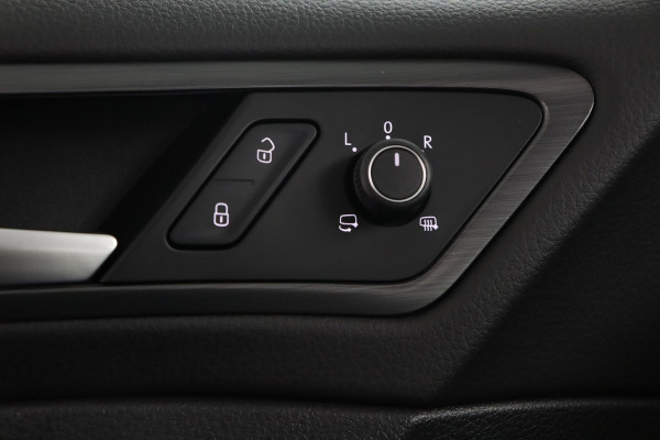 Volkswagen GOLF Variant 1.5 TSI Comfortline Business|Pano|LED|Stoelverwarming