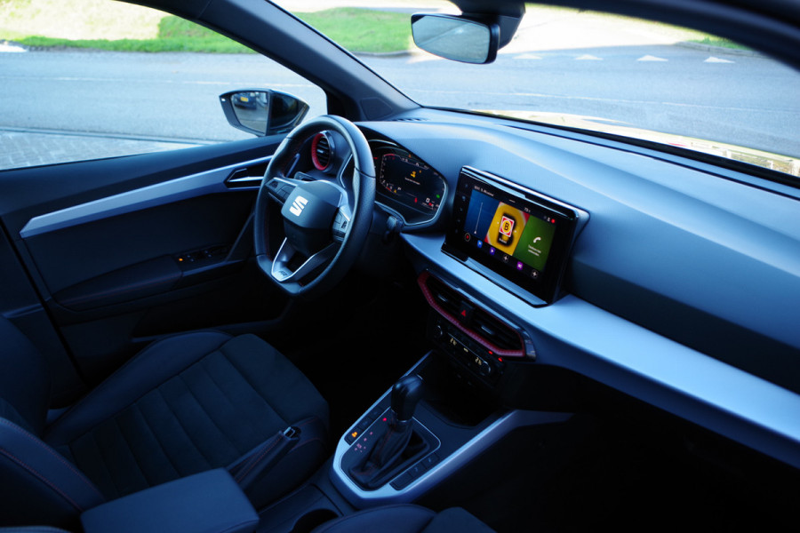 Seat Arona 1.0 TSI 110 PK Automaat FR BNS Connect, Sportstoelen, LED, Keyless, Camera, Carplay