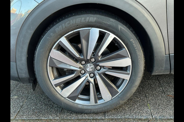 Peugeot 5008 1.2 PureTech Allure Aut Leer Clima 7 Persoons