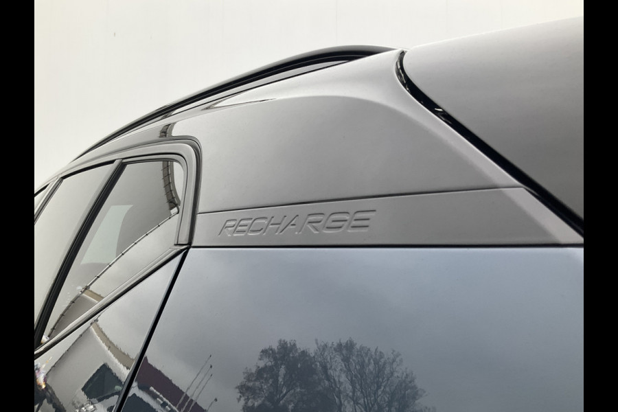 Volvo XC40 1.5 T5 262pk Recharge Inscription Pano.dak Leer HK Camera Stoel.Stuurverw. PHEV