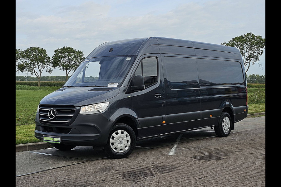 Mercedes-Benz Sprinter 315 L3H2 Mbux + Navi Automaat Airco Camera 3-Zits/ Leer 1e Eigenaar Euro6!