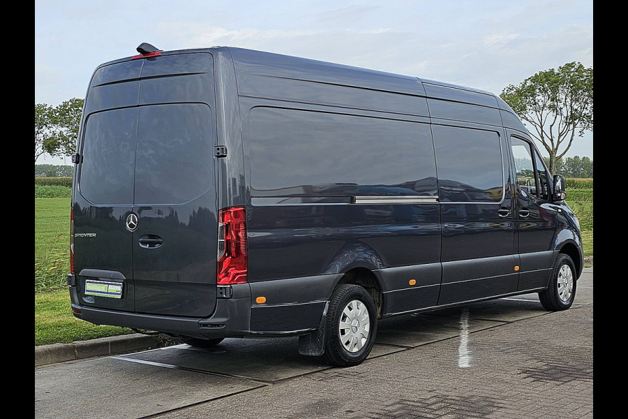 Mercedes-Benz Sprinter 315 L3H2 Mbux + Navi Automaat Airco Camera 3-Zits/ Leer 1e Eigenaar Euro6!