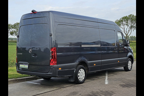 Mercedes-Benz Sprinter 315 L3H2 Mbux + Navi Automaat Airco Camera 3-Zits/ Leer 1e Eigenaar Euro6!