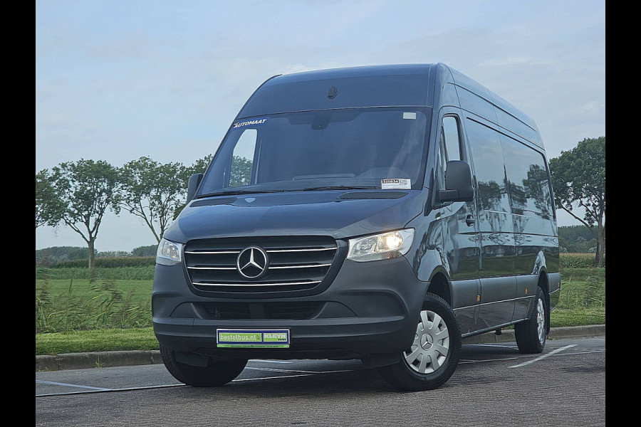 Mercedes-Benz Sprinter 315 L3H2 Mbux + Navi Automaat Airco Camera 3-Zits/ Leer 1e Eigenaar Euro6!