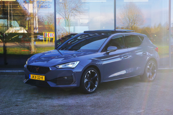 CUPRA Leon 1.4 e-Hybrid 204 PK Performance PHEV, Panoramadak, Kuipstoelen, Adap. Cruise Control