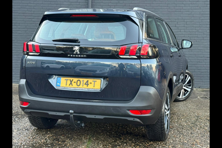 Peugeot 5008 1.2 PureTech Blue Lease Executive CARPLAY | PDC | LEDER |TREKHAAK | AIRCO | NWE APK