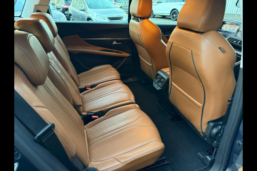 Peugeot 5008 1.2 PureTech Blue Lease Executive CARPLAY | PDC | LEDER |TREKHAAK | AIRCO | NWE APK