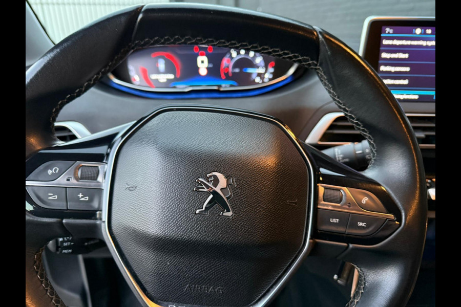 Peugeot 5008 1.2 PureTech Blue Lease Executive CARPLAY | PDC | LEDER |TREKHAAK | AIRCO | NWE APK