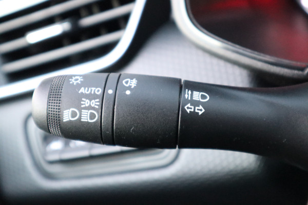 Renault Clio 1.0 TCe 90 Equilibre | Carplay | Cruise control |