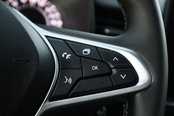 Renault Clio 1.0 TCe 90 Equilibre | Carplay | Cruise control |