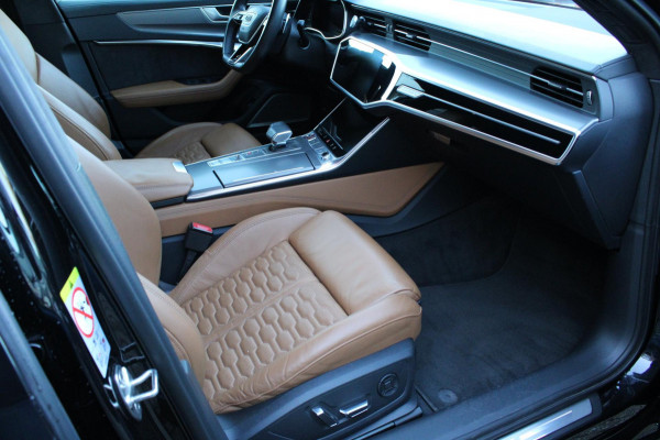 Audi A6 Avant RS 6 TFSI quattro/Keramische/Pano/B&O/Head-up/Carbon