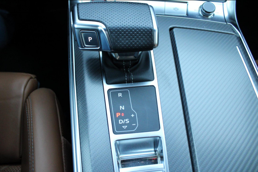 Audi A6 Avant RS 6 TFSI quattro/Keramische/Pano/B&O/Head-up/Carbon